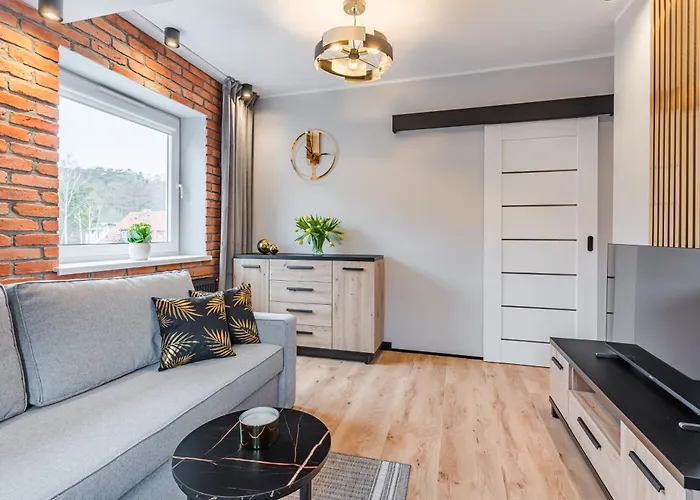 Księżycowy Z Balkonem-